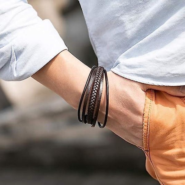 Flätad armband i flera lager av ko-läder för män med spänne