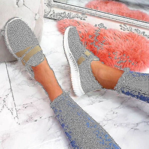 Kvinnor: Ortopediska slip-on sneakers med platåsula 41 Svart