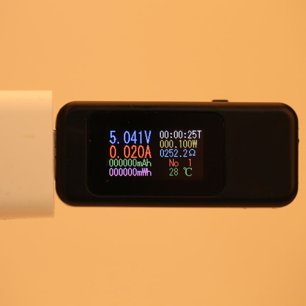 LCD-skärm USB testare Laddare Detektor Digital Voltmeter Amperemeter Spänningsmätare DC4-30V (svart)