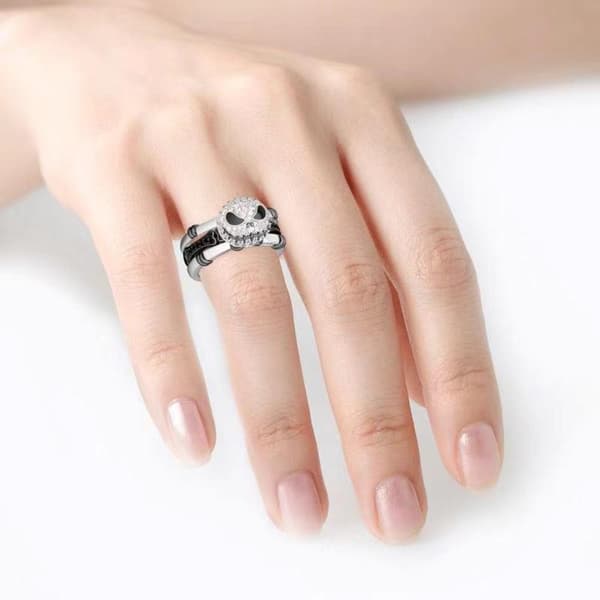 Sort Hvid To Farver Skeletring Luksus Smil Ring Legering Moderigtige Dekorative Ringe
