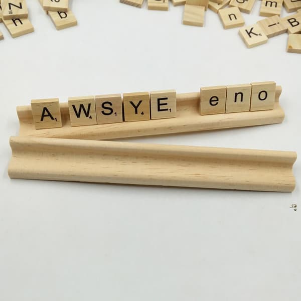Tre Scrabble-brikker Pedagogiske trepuslespill Giftfrie bokstavbrikker Leketøy for barn
