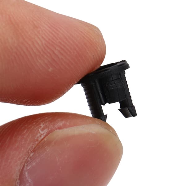 200 stk. LED-holder Elektronisk komponenttilbehør Diodebrakettfeste Plast Svart 5mm
