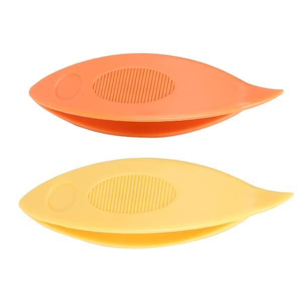 2 st. skyttlar i plast för handarbete, stickning (orange gul)