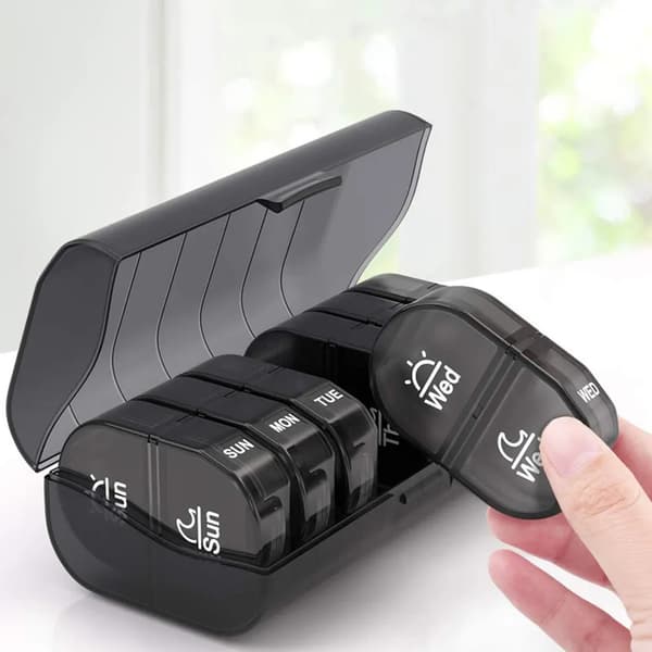 Pilleboks 7 dager pilleboks pilleboks tablettboks 2 rom per dag 14,5×8×4,2cm, svart