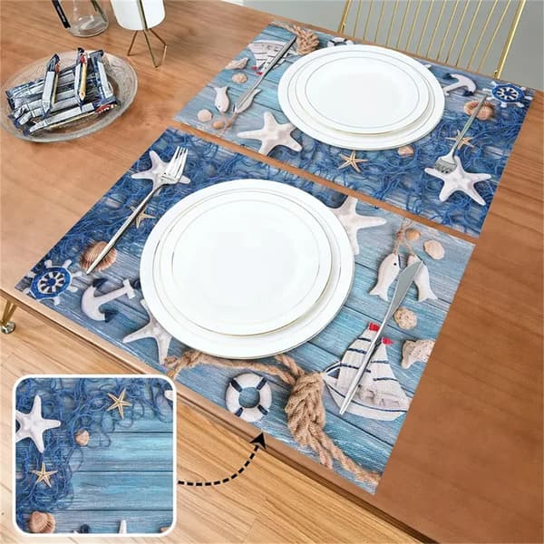 Set med 4 halkfria placemats med sommarhavsmotiv