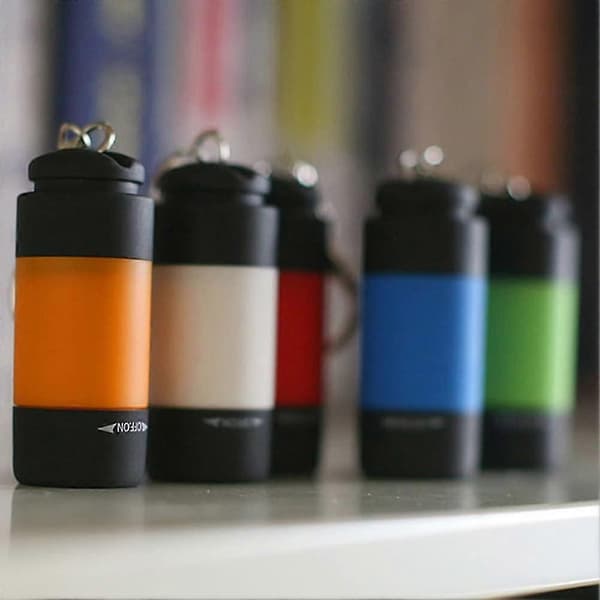 Kannettava Mini Taskulamppu USB Ladattava LED Taskulamppu Valo Tasku Avaimenperä Soveltuu Ulkokäyttöön