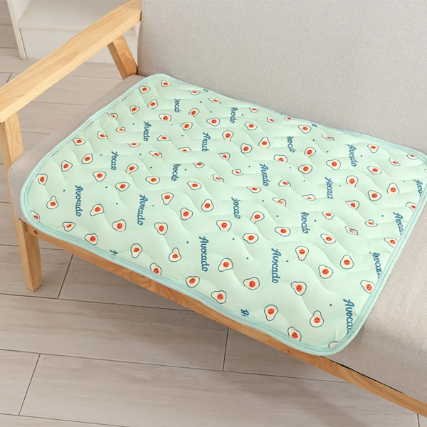 Kæledyrsmåtte i issilke, sommermåtte 50×40cm, kølemåtte til hunde, åndbar kæledyrsmåtte til hunde, køler hunde og katte ned