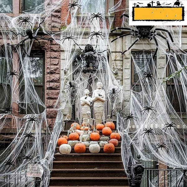 Halloween edderkoppespind med 60 falske edderkopper, hvid