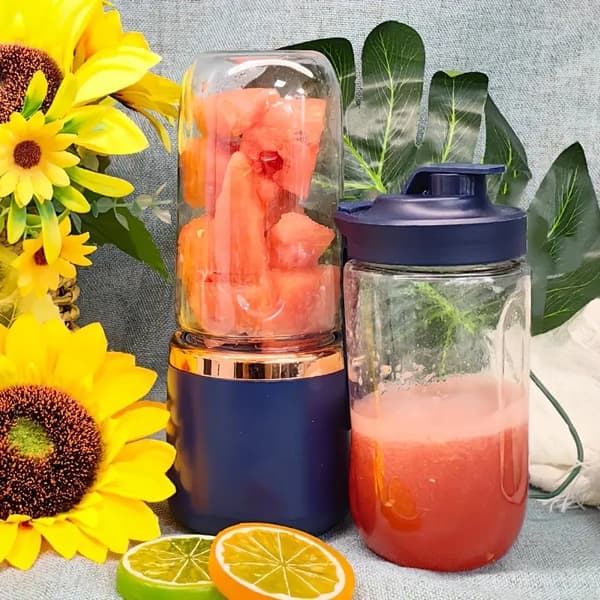 Bærbar multifunktionel opladning lille juicer