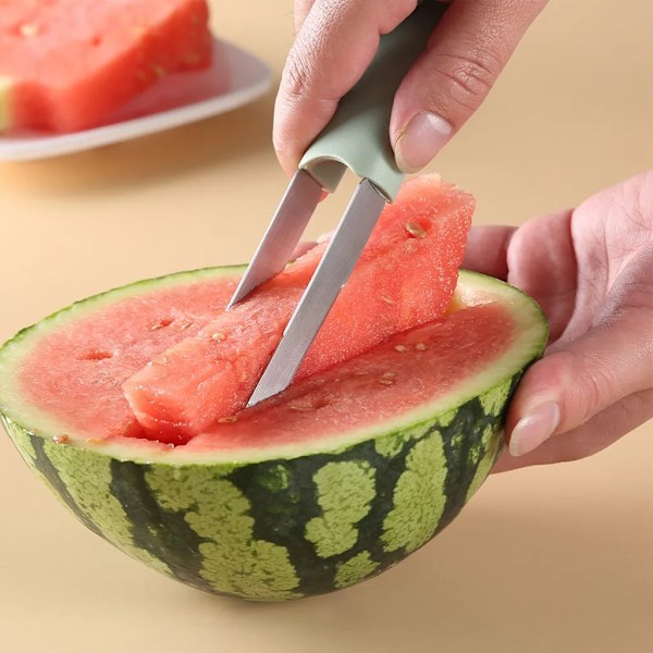2 stk. 3-i-1 vandmelon gaffelskærer, rustfrit stål skærer, melon skærer, bærbarhed, frugtgaffel til camping, køkkenhjælper, grøn