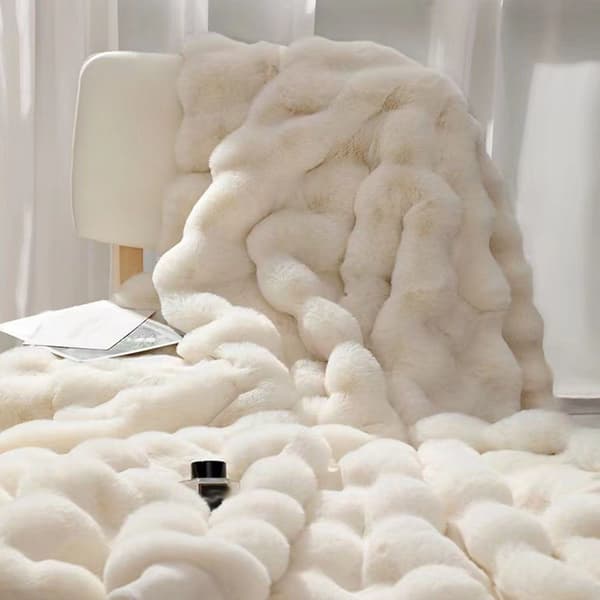 Fluffy, Fuzzy Faux Fur Blanket, Lightweight Snuggle Throw, 1 White Piece-FS-