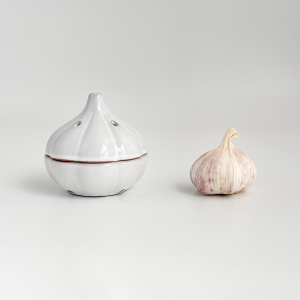 Ceramic Garlic Keeper with Ventilation Holes, Durable Garlic Storage Container-FS-