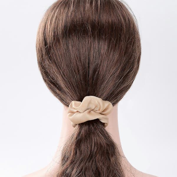 Drikkeovertræk Scrunchie - Den genanvendelige scrunchie, der forhindrer spikning af drikkevarer, set på Shark Tank Hot