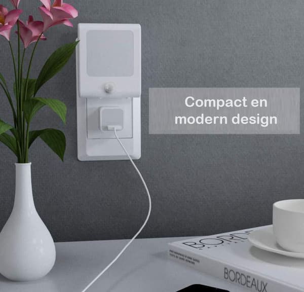 Bevegelsessensor nattlys med plugg 2 stk, dimbar varm LED-lampe