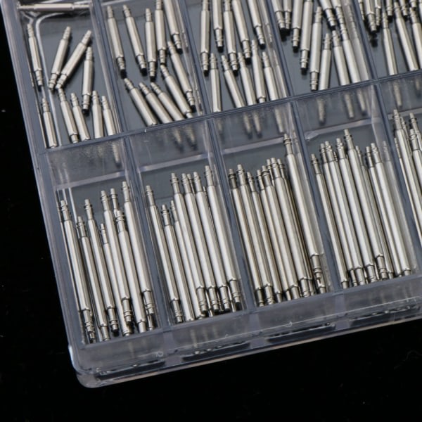 180 kpl Ammattimainen ruostumattomasta teräksestä valmistettu kellon jousitankon hihnan tappi 1,5 mm