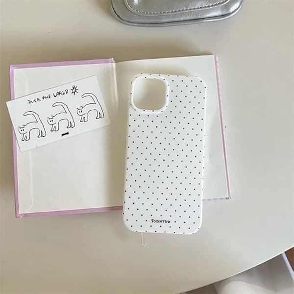 inewateri iPhone 13/14 Case, Cute and Stylish Polka Dot Pattern, Soft TPU Ultra-Thin Protective Cover, White.