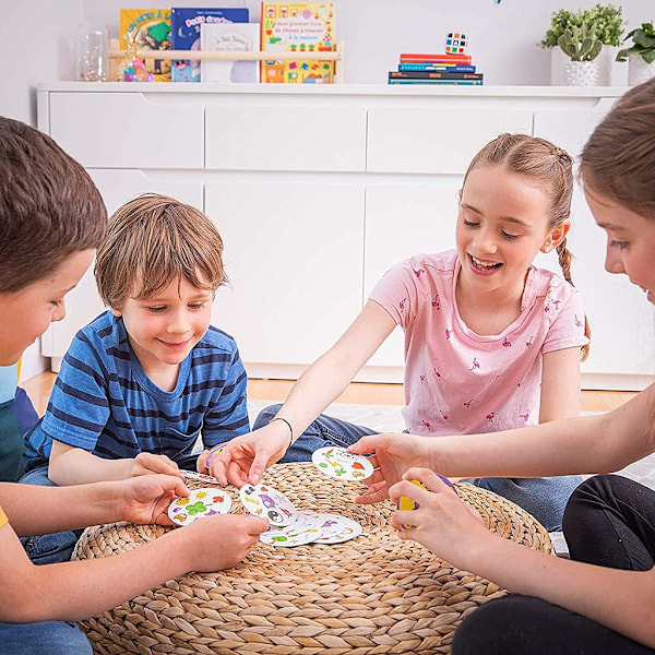 Spot It, Dobble - Harry Potter-tema, Strategispel, Familjekortspel, 2-8 spelare, Från 6 år och uppåt, Tonåringar