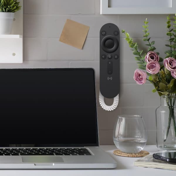 Magnetic Remote Control Holder - 4 pcs - With Spring Lanyard (120 cm) - Compatible with most remote controls and sockets - Black