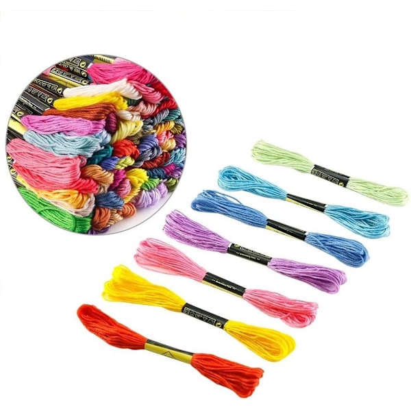 100 kpl ompelulankaa / mouline-lankaa Multicolor multifärg