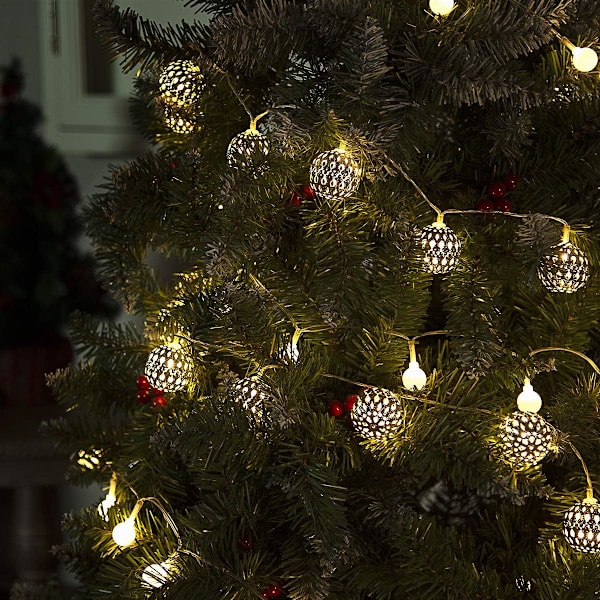 20 LED 2,5m Silver Ball Ljusslinga Batteridriven Varmvit