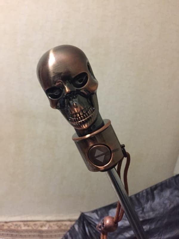 105CM 3-fold Creative Skull Håndtak Automatisk Stor Paraply-FY-