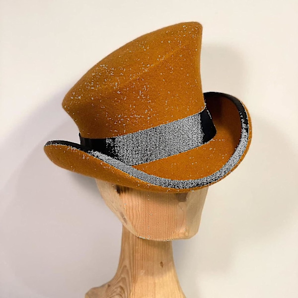 Asymmetrisk uld tophat - unisex - steampunk hat - tophat - modebånd - dekorativ hat - hovedbeklædning til mænd Brown