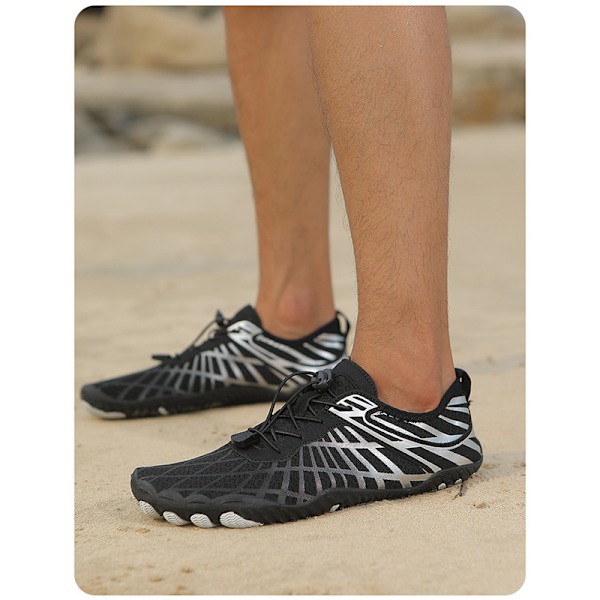 Hike Footwear Dam- och Herrskor Barfota Andningsbara och Halkfria Atletiska Vattenskor Svart Guld Black Gold Black Gold 45