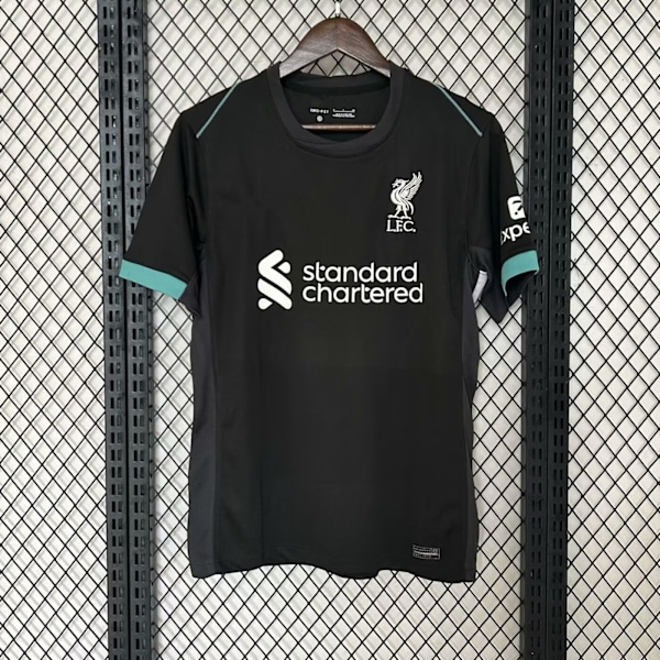 Liverpool FC Lyhythihainen Jalkapallopaita Kausi 2425 - Nopeasti Kuivuva Hengittävä Urheiluvaate Vieraspeli Away XL
