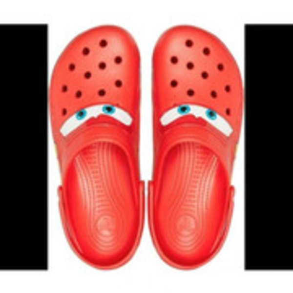 Crocs Lightning McQueen - Lightning McQueens tøfler til utendørsbruk 39