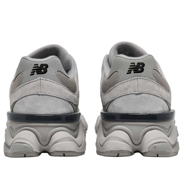 New Balance 9060 'Silver Metallic Grey' for Menn og Kvinner Original Sneakers 37.5