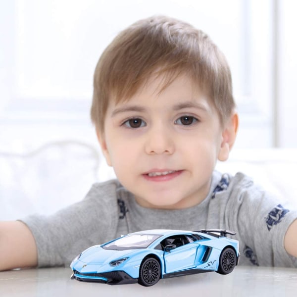 1/36 skala Aventador LP700-4 gjutbil modell, zinklegering leksak C Lamborghini Aventa Duo Blue