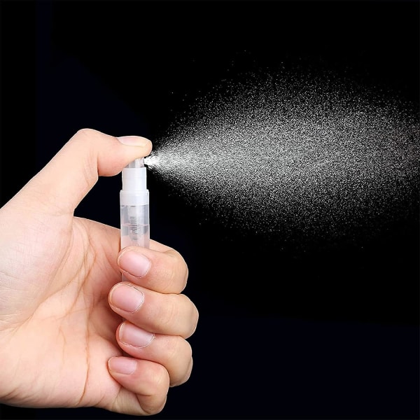 50 läpinäkyvän muovisen suihkepullon sarja hajuvettä ja kosmetiikkaa varten
