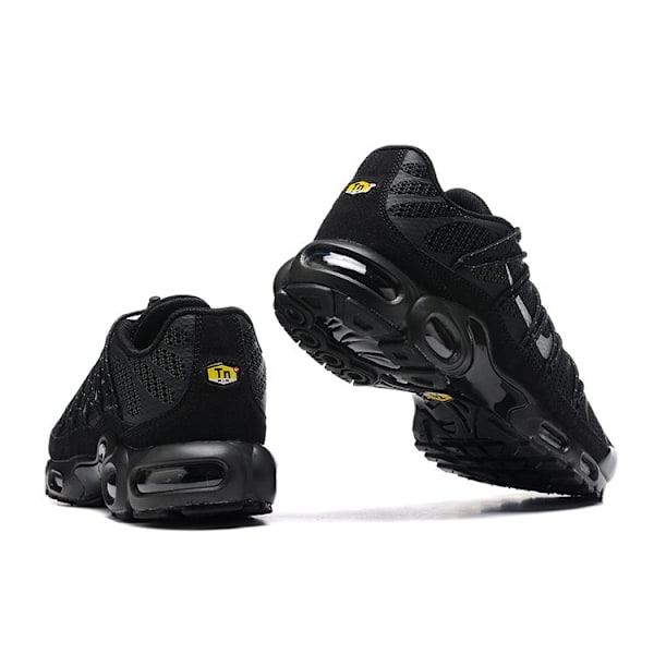 Air Max Plus Utility Black Alkuperäiset Tennarit Miehille 45