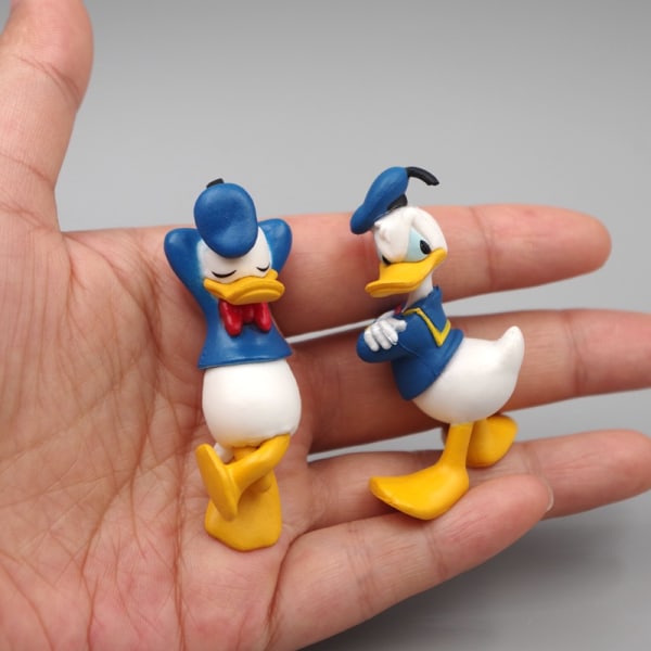 2. Mini Anime Duck Dolls bilinredningsprydnader