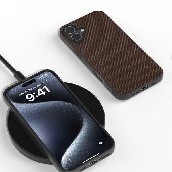Kulfiber tekstur etui til iPhone 16