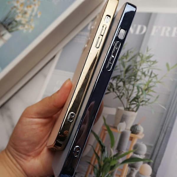 iPhone 12 Pro -puhelimen galvanointi AG-himmeä puhelinkotelo
