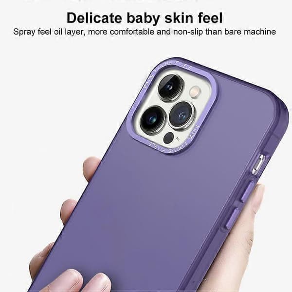 iPhone 15:n himmeä läpikuultava sumupuhelinkotelo