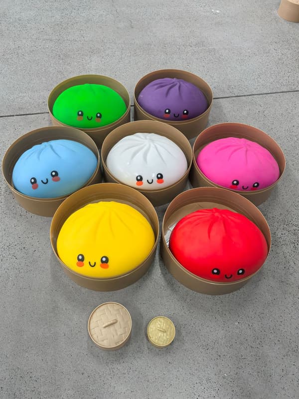 Crazy Fun Rainbow Mystery Squishy Bun Mystery Dumpling Leketøy