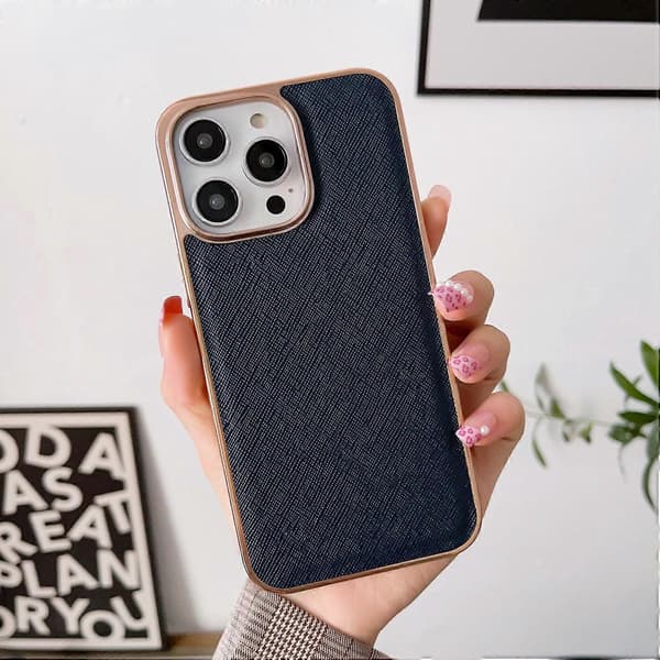 För iPhone 13 Nano Galvanisering Kors Textur Läder Telefonfodral