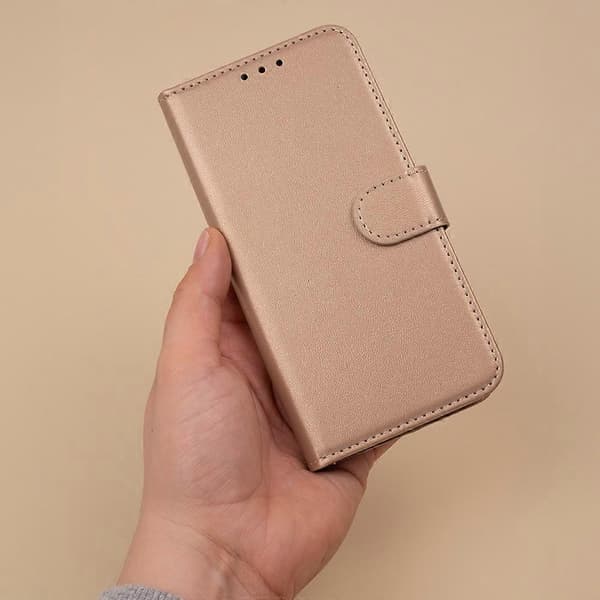 iPhone 17e / iPhone 16e - Bokomslag Etui Mobil lommebok Gull