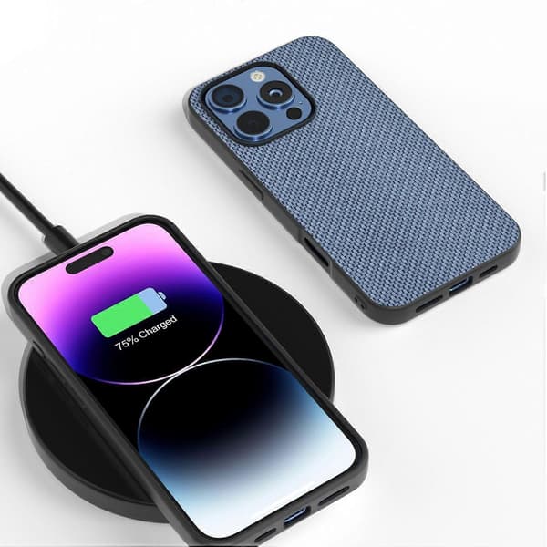 Karbonfiber teksturert deksel til iPhone 16 Pro