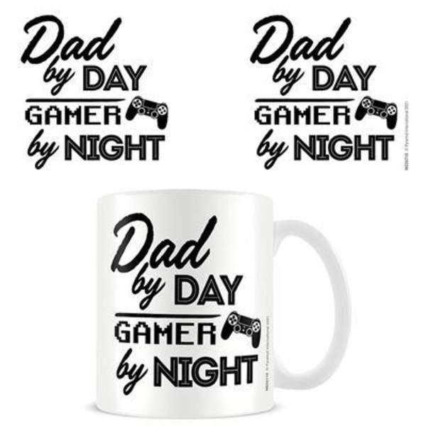 DAD BY DAY GAMER BY YÖN Multicolor