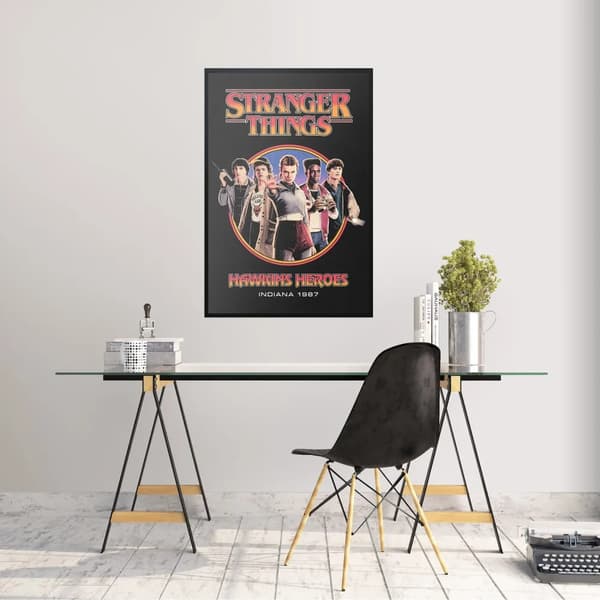 Poster - Stranger Things - Season 5 - Hawkins Heroes Multicolor