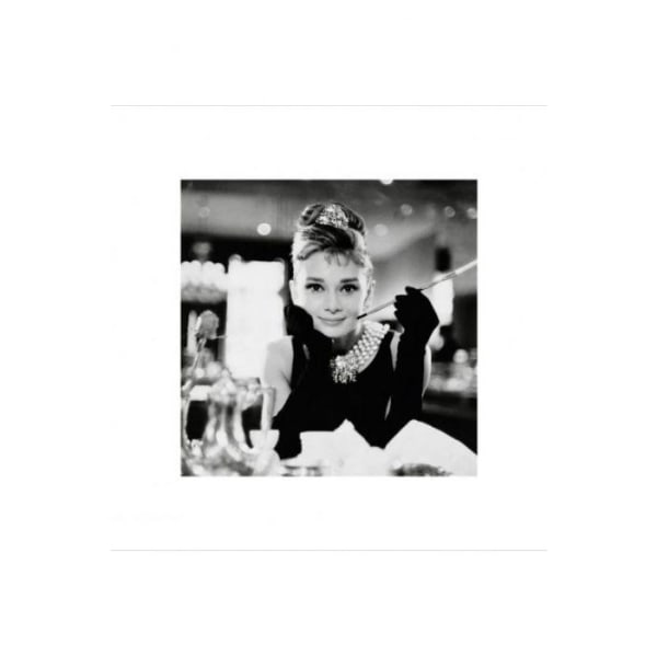 Audrey Hepburn - B&W Breakfast at Tiffanys Multicolor