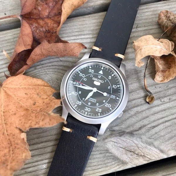 Svart vintage klockarmband av läder Black 20mm
