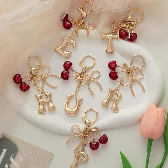 Bokstaven D-berlock med rosett och körsbär, söt handväskaccessoar (rosa version)