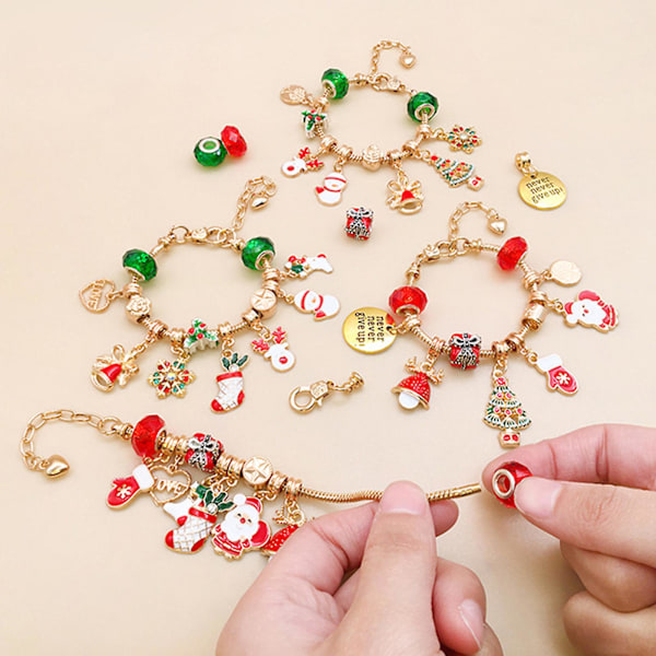 1 Æske Julekalender Armbånd Juletema 24 Dages Nedtælling med 2 Armbånd Fremstillingssæt & 22 DIY Charm Perler Bedste Gaver til Børn Piger Golden