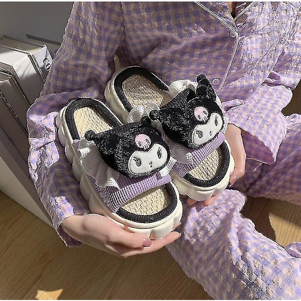 Sanrio Kuromi linnettofflor med tjock sula 40-41