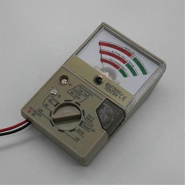 Universell batteritester for AA, AAA, C, D, N og knappcellebatterier med spenningsmåler