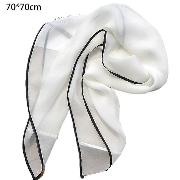Dam enfärgad tight scarf för vintervärme